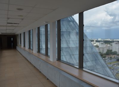Indoor observation deck