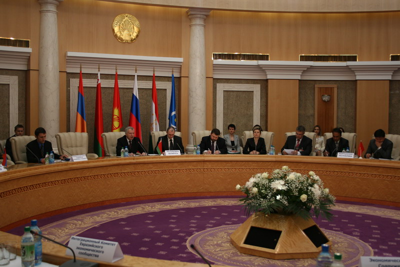 В Национальной библиотеке Беларуси состоялись два международных заседания