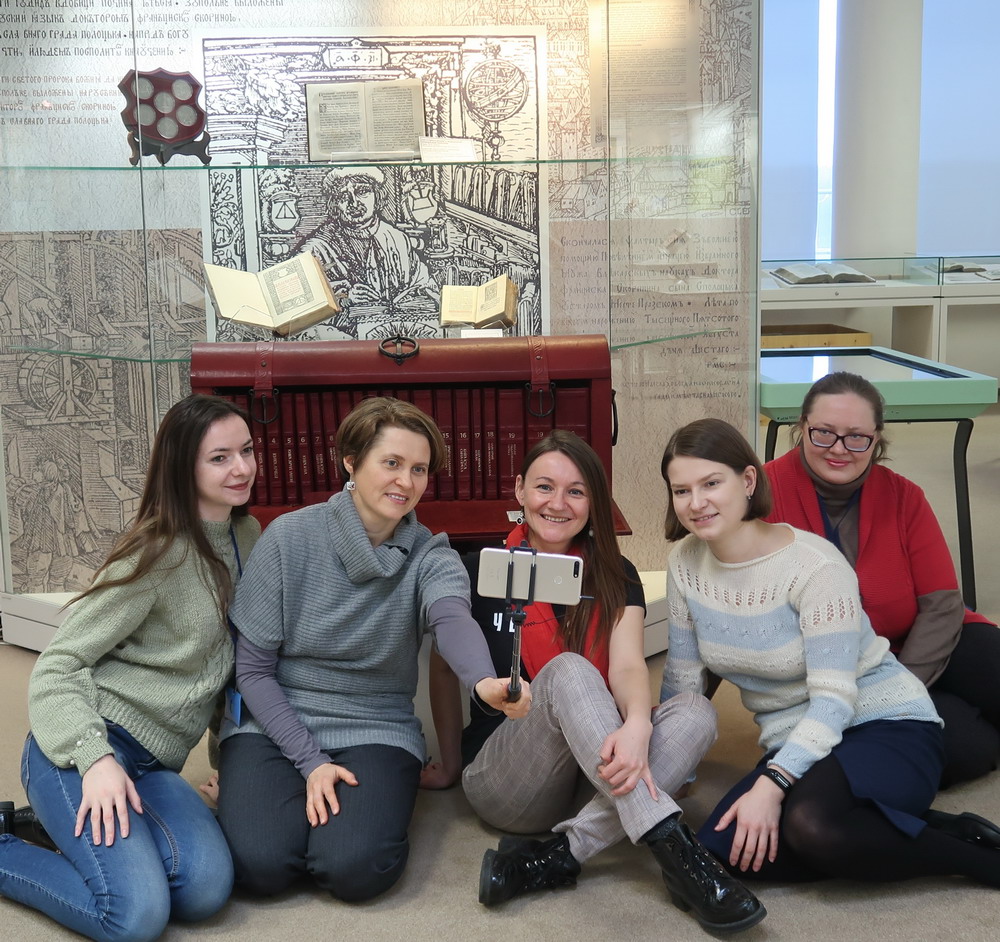 Selfie in the Book Museum