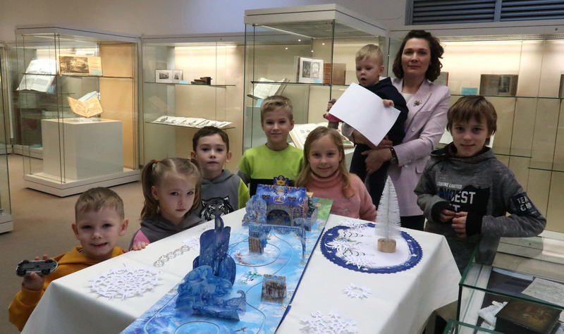 The Museum of Books hosted museum readings of the fairy tale "The Snow Queen"
