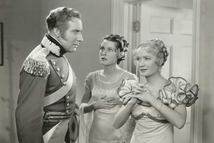 Мириам Хопкинс в роли Бекки Шарп (справа), 1935 г.