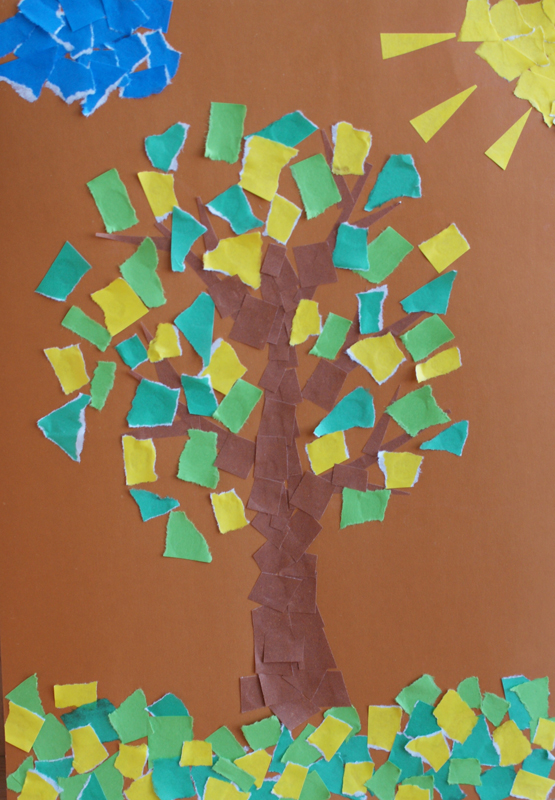 Magic tree. Materials: coloured paper, glue.